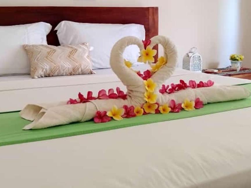 Pineapple Guest House Gili Air Dış mekan fotoğraf