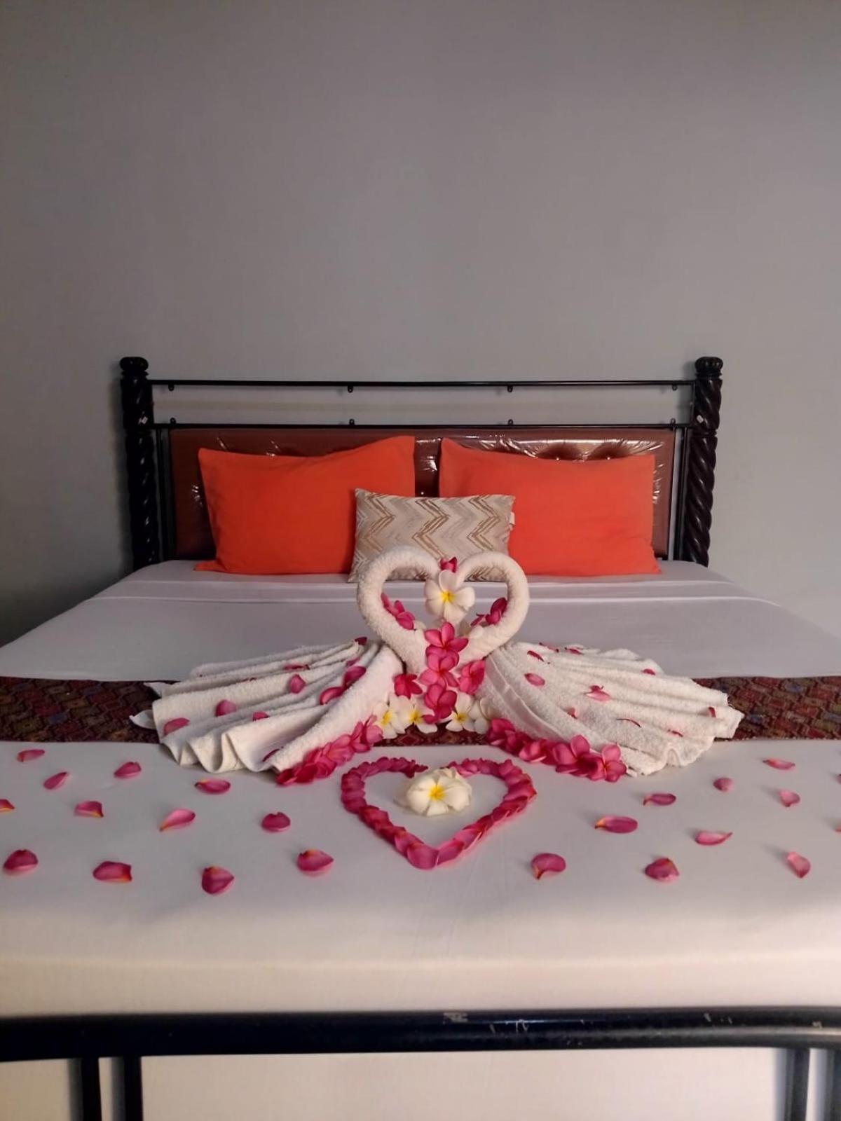 Pineapple Guest House Gili Air Dış mekan fotoğraf